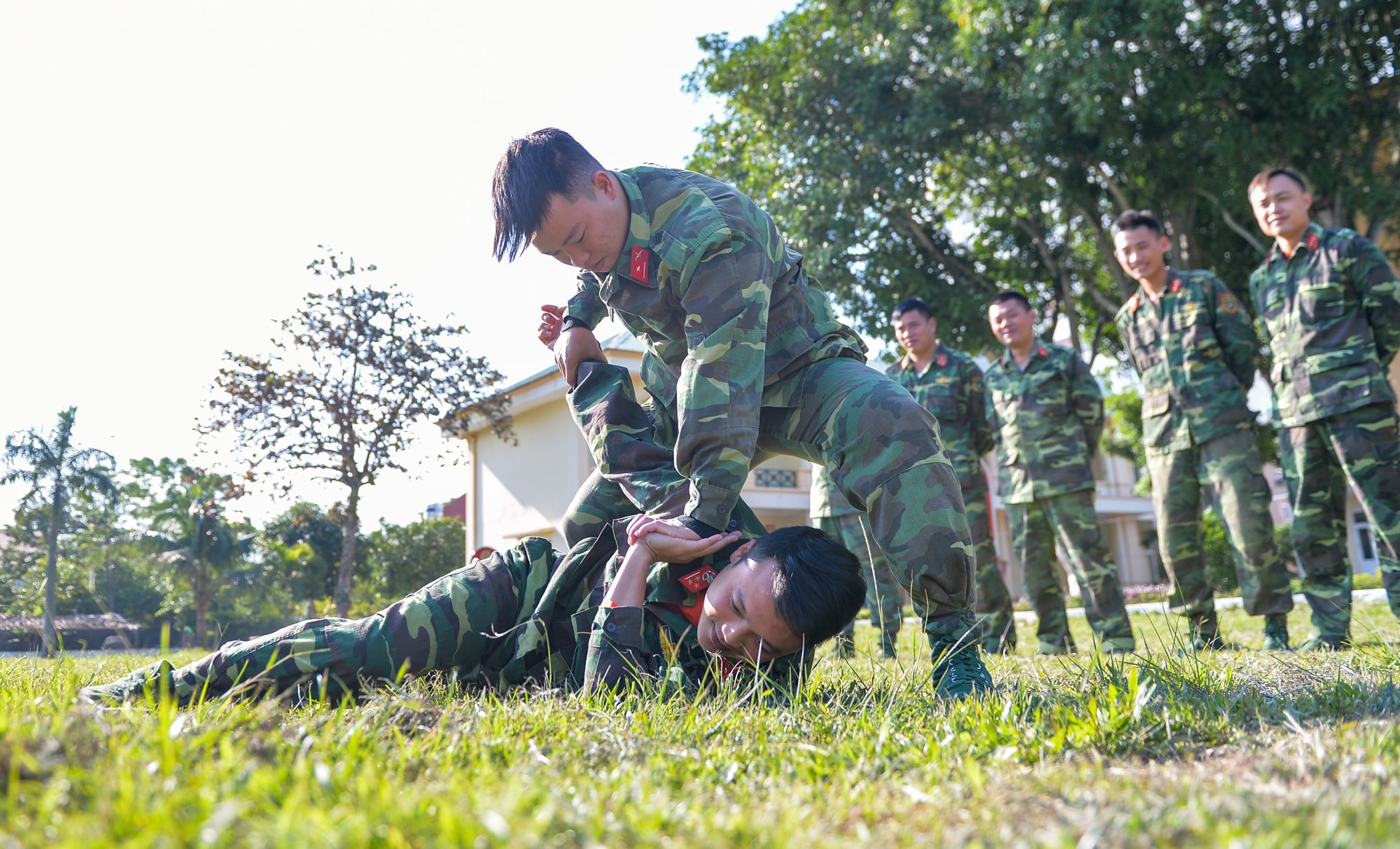 Trong thời kỳ đổi mới lớp lớp cán bộ, chiến sĩ đơn vị đã tiếp nối truyền thống cha anh hoàn thành xuất sắc mọi nhiệm vụ được giao, góp phần thực hiện thắng lợi nhiệm vụ quốc phòng - quân sự địa phương của tỉnh nhà.