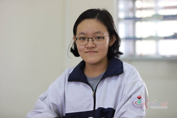 Em Ngô Thị Ngọc Mai, nữ sinh 17 tuổi suất sắc dành được học bổng của 7 trường danh tiếng từ Mỹ và Đức