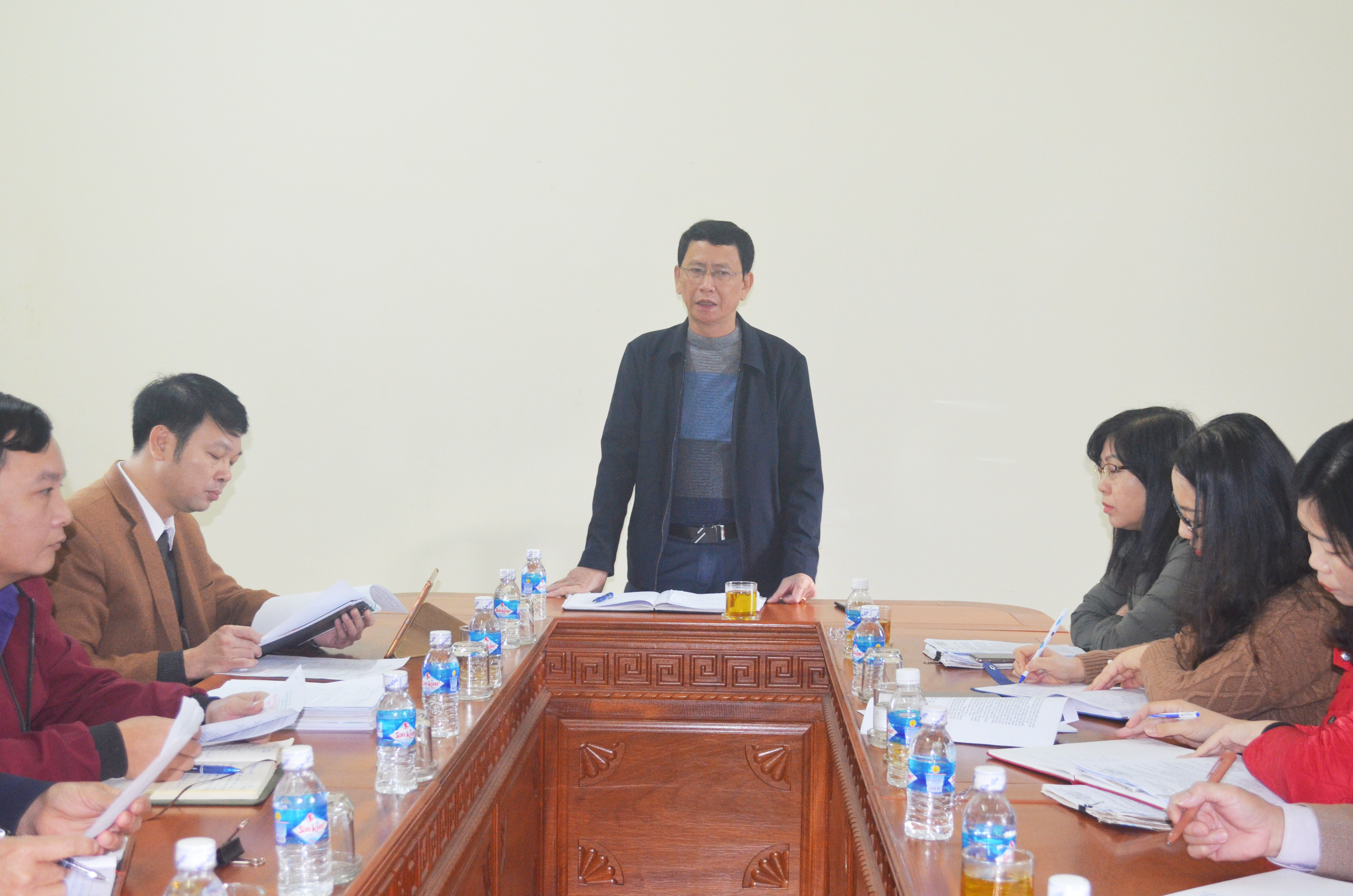 Phó Giám đốc Sở LĐTB&XH, ông Vi Ngọc Quỳnh kết luận tại buổi đối thoại. Ảnh: Nhật Lân
