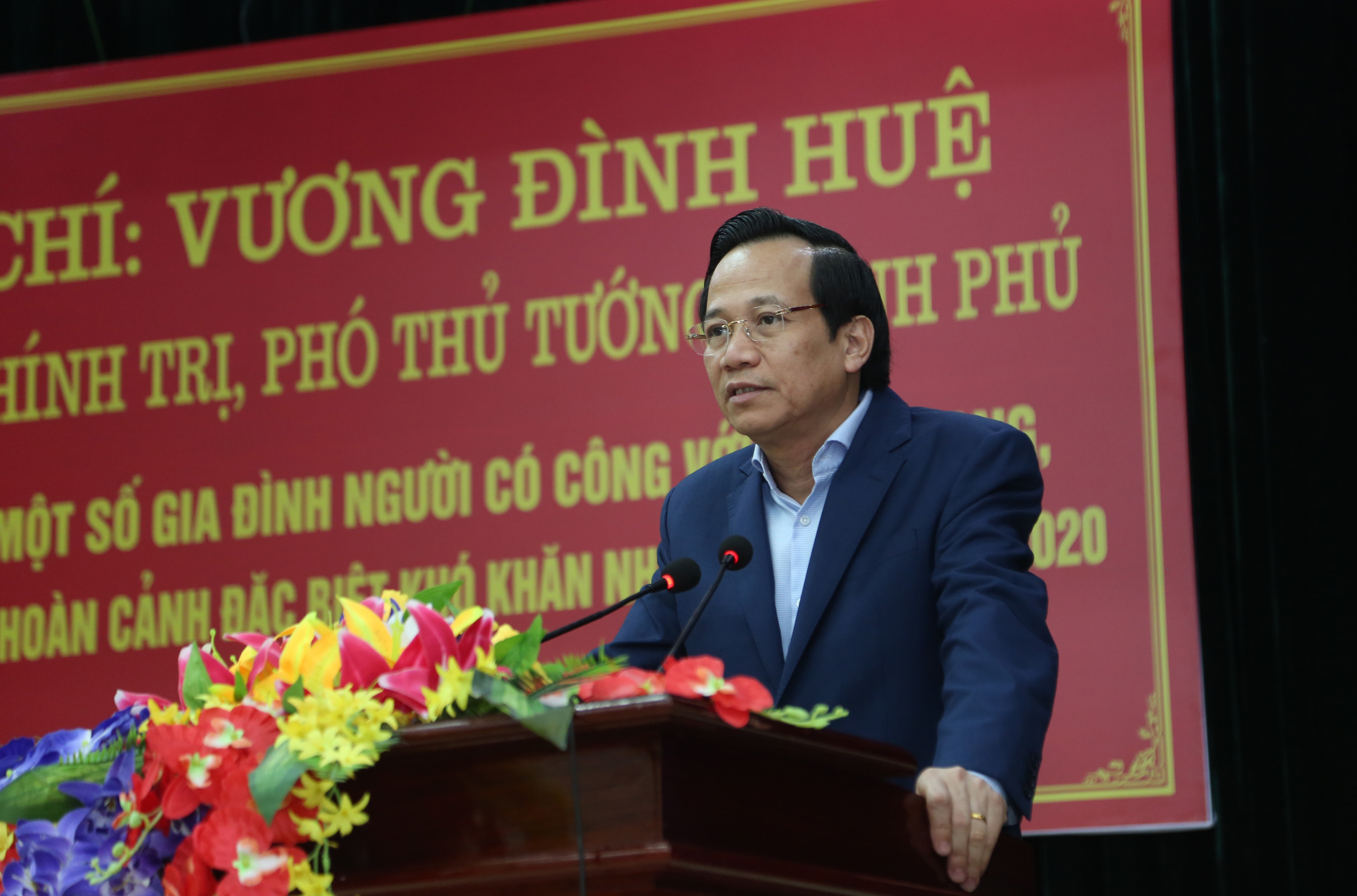 Bộ trưởng Bộ LĐTB&XH Đào Ngọc Dung thông tin một số kết quả nổi bật của đất nước năm 2019. Ảnh: Đào Tuấn 