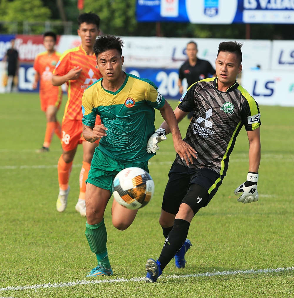 Lê Quang Đại trong màu áo CLB Phù Đổng. Ảnh: VPF