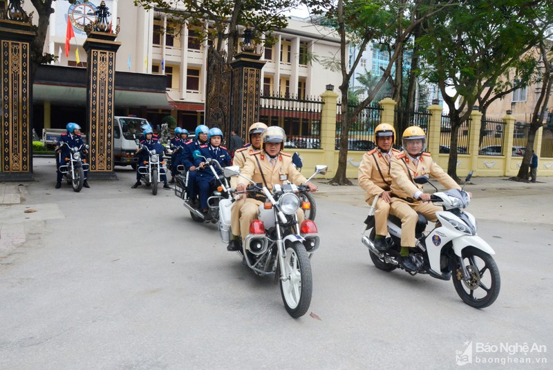 Lực lượng Cảnh sát giao thông xuất quân đảm bảo An toàn giao thông trước Tết Nguyên đán Canh Tý. Ảnh: Tư liệu