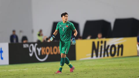 Thủ môn Bùi Tiến Dũng và các đồng đội đã về Việt Nam sau khi kết thúc vòng bảng giải vô địch U23 châu Á 2020. 