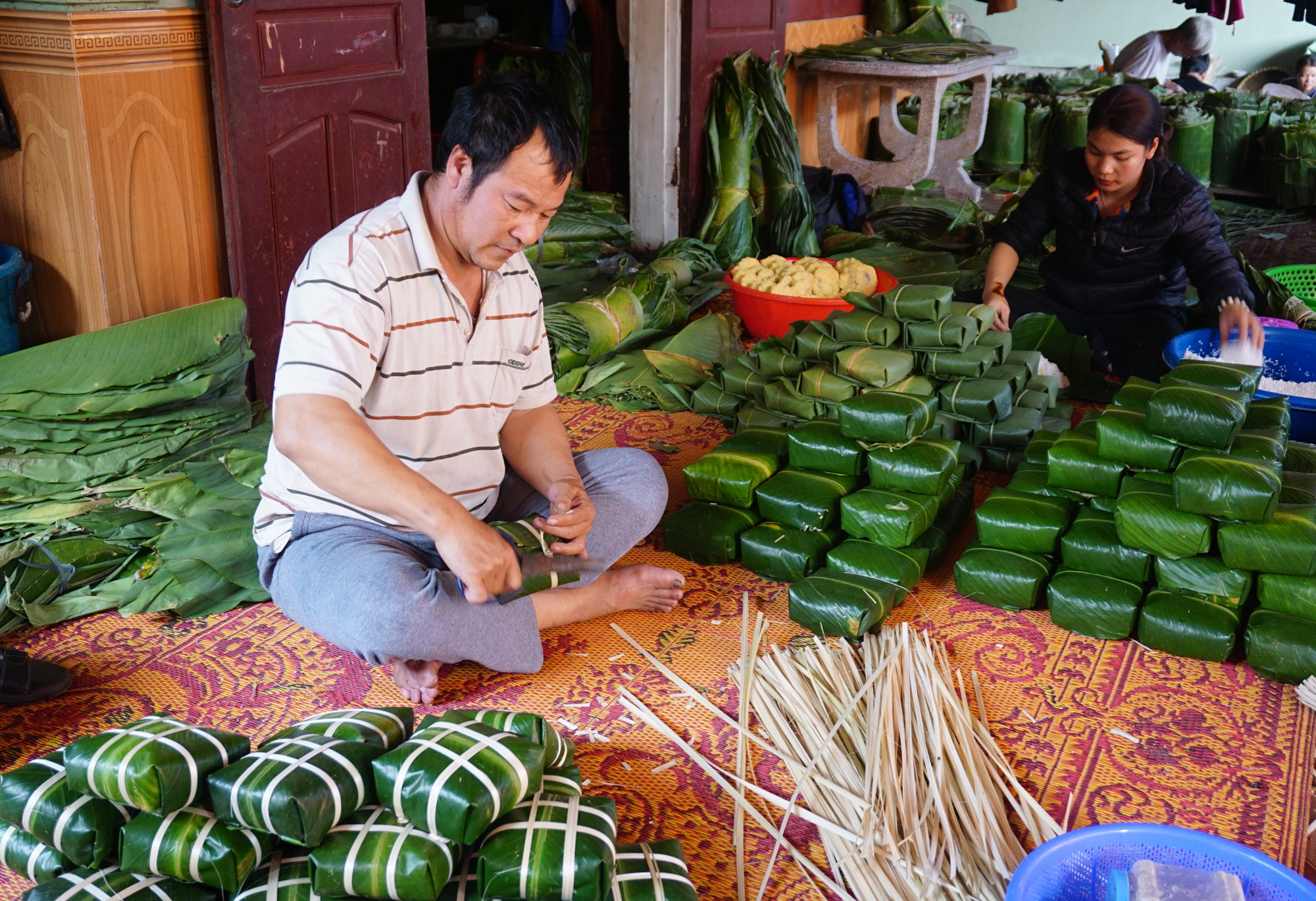 lạt buộc