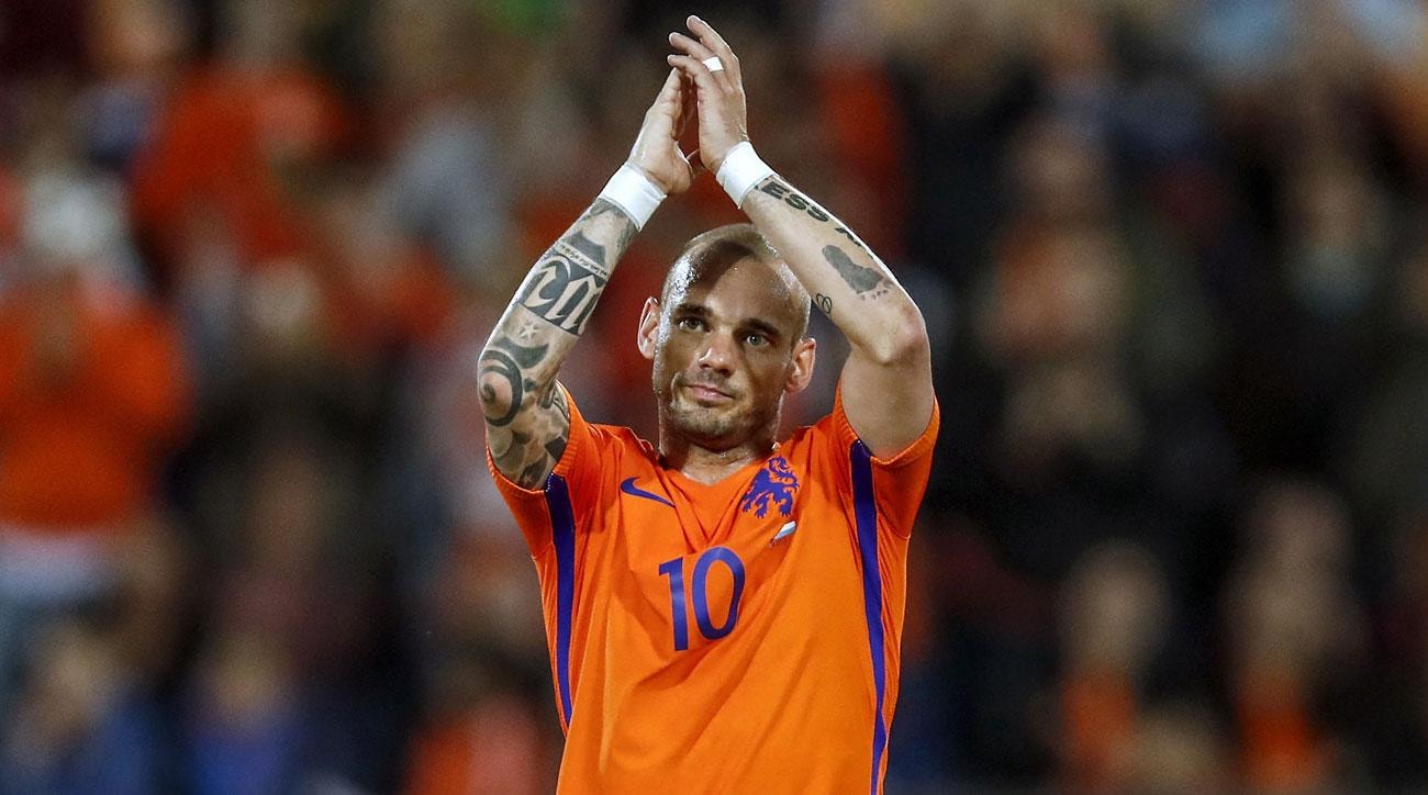 Ở tuổi 35, Wesley Sneijder cũng treo giày để khép lại 17 năm thi đấu chuyên nghiệp. Ảnh: Getty