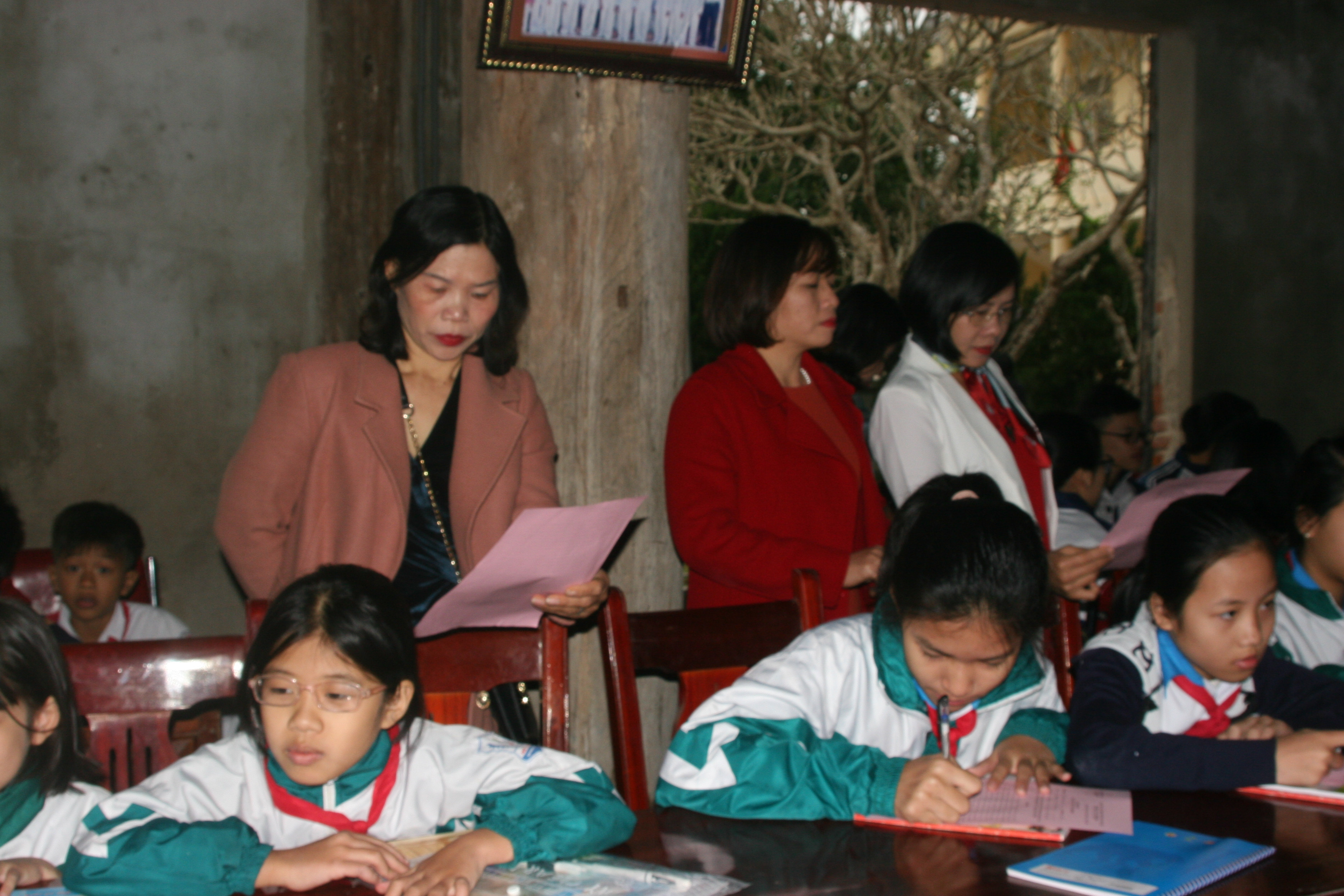 Tục Khai bút đầu năm là một nét đẹp trong văn hóa của dân tộc, thể hiện tinh thần hiếu học, tôn trọng chữ nghĩa, đề cao sự học của người dân Việt Nam từ bao đời nay.
