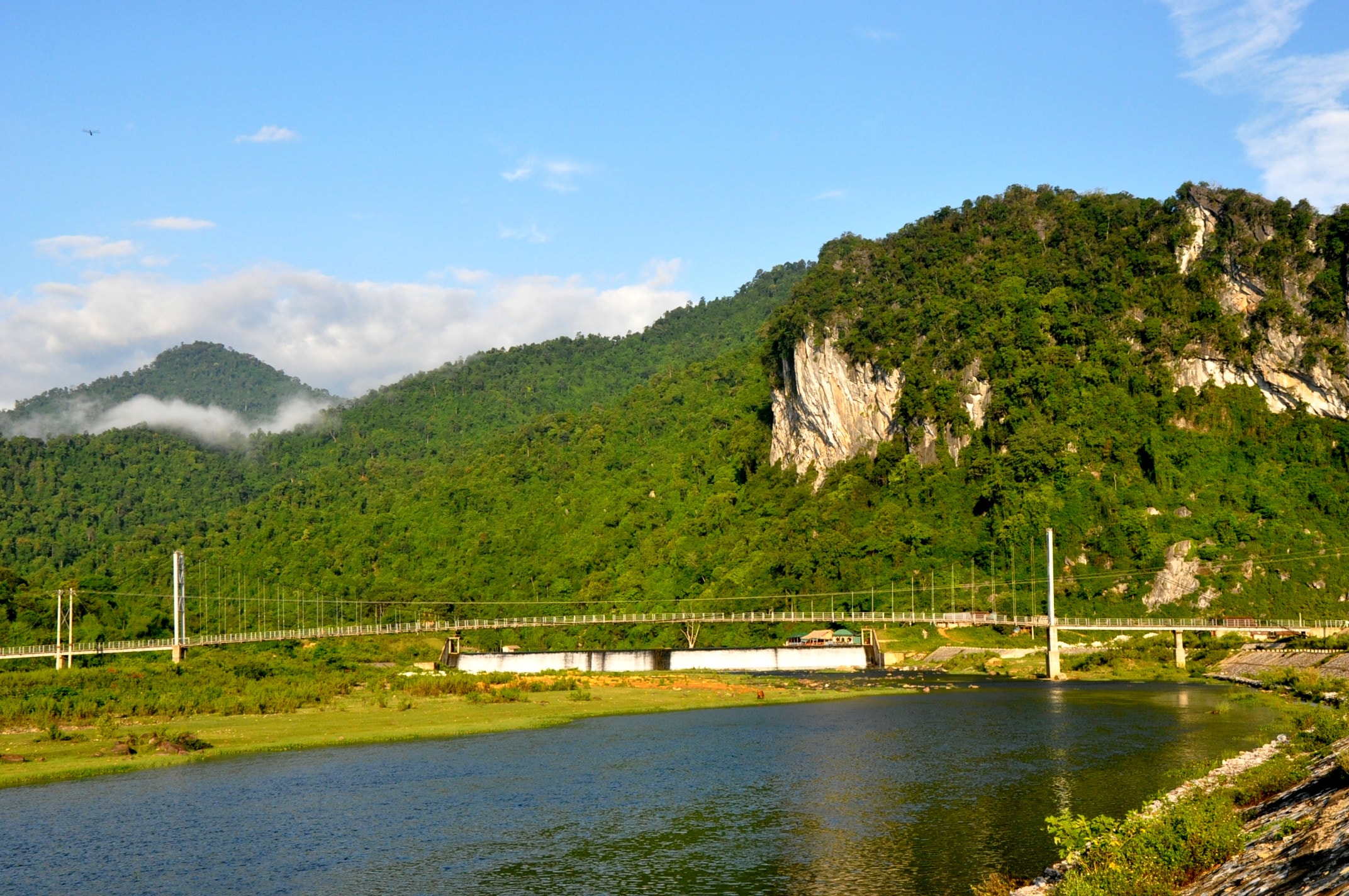 Vùng sông Giăng – đập Phà Lài ở Môn Sơn (Con Cuông). Ảnh: Công Kiên