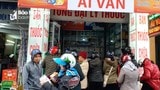 Nghệ An: Khẩu trang đội giá gấp 7 lần vẫn 'cháy' hàng