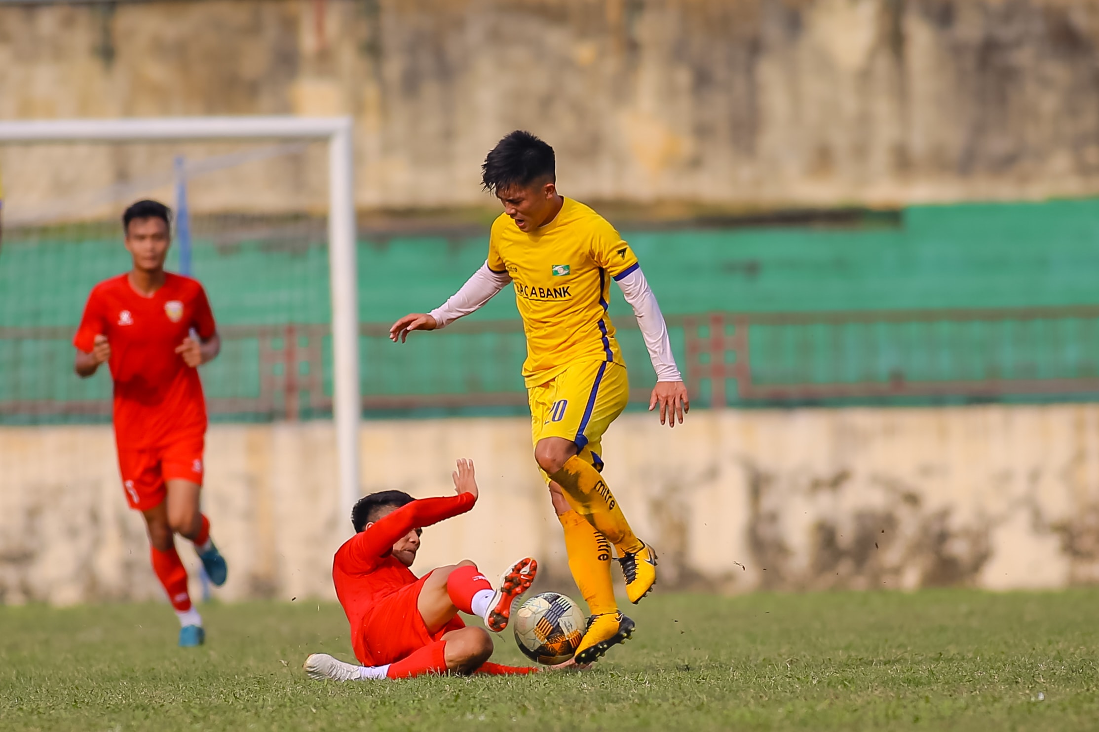 Cựu tuyển thủ U19 Việt Nam - Đặng Văn Lắm được kỳ vọng sẽ thay thế vị trí mà Khắc Ngọc để lại. Ảnh: Xuân Thủy