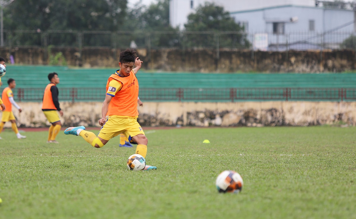 Tiền vệ Phan Văn Đức cũng cho thấy sự sung mãn của mình và sẵn sàng bùng nổ tại V.League 2020. Ảnh:Trung Kiên