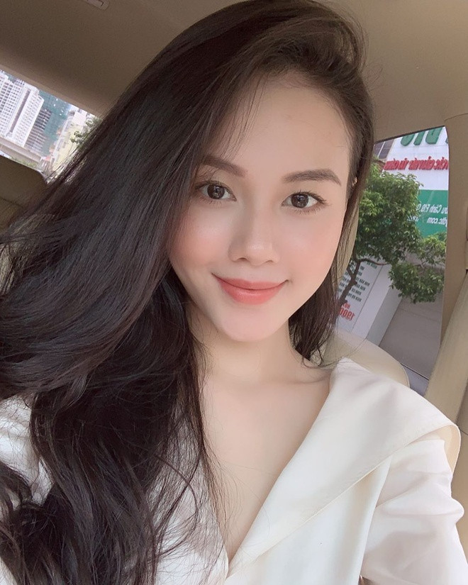 Hot girl Nghe An khoe anh nhu sinh doi voi A hau Tuong San hinh anh 9 h.ann96_66839454_2396277927282307_5766878400263377847_n.jpg