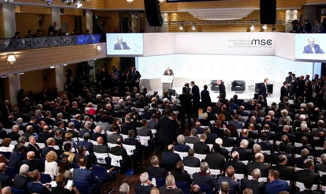 Ông Wolfgang Ischinger - Chủ tịch Hội nghị an ninh Munich, Đức phát biểu tại hội nghị, ngày 16/02/2018. Ảnh: Reuters/Michaela Rehle