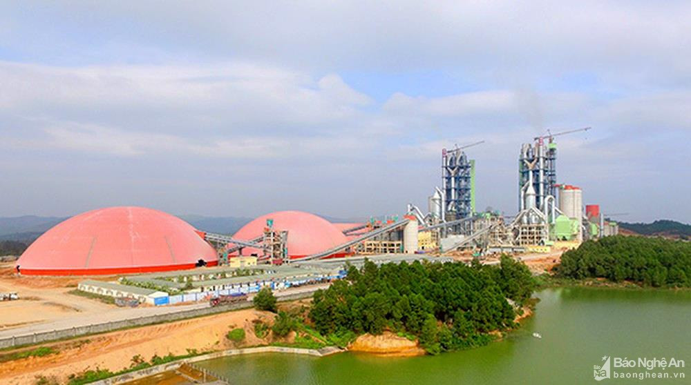 Nhà máy sản xuất của Công ty Cổ phần xi măng Sông Lam tại huyện Đô Lương. Ảnh tư liệu