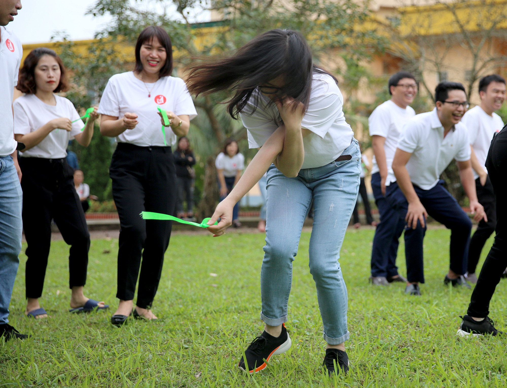 3.Trò chơi “Vượt bão tố đến đỉnh vinh quang”