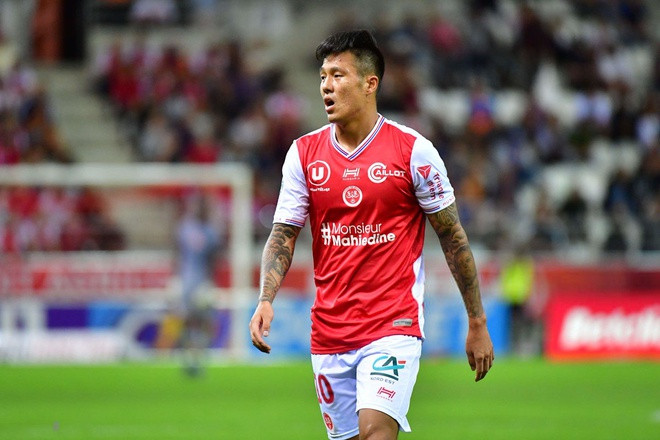 Suk Hyun-jun trong màu áo CLB Reims chơi tại Ligue 1. Ảnh: Getty.