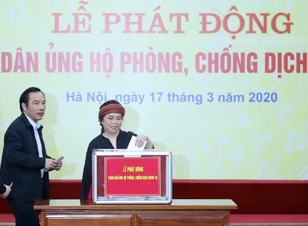 Bà Thái Hương ủng hộ Lễ phát động. Ảnh: P.V