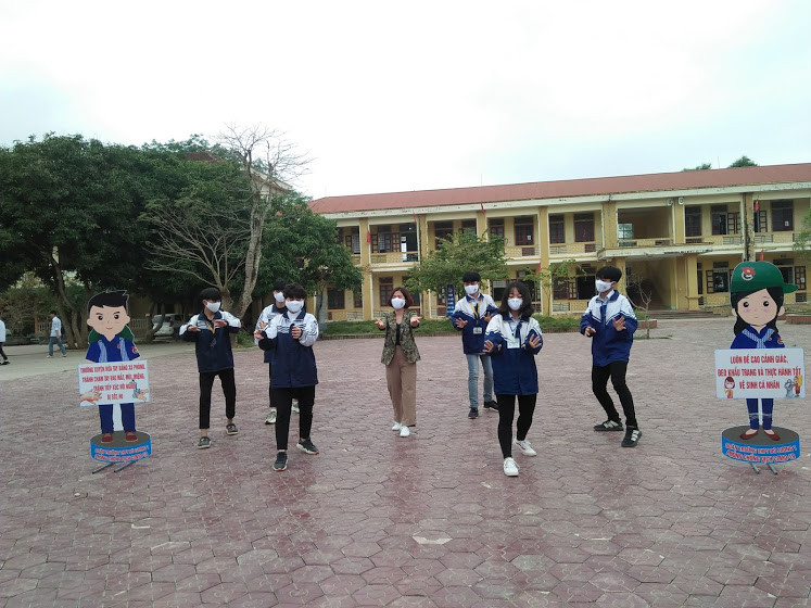 Học sinh tuyên truyền covid bằng các điệu nhảy vui nhộn