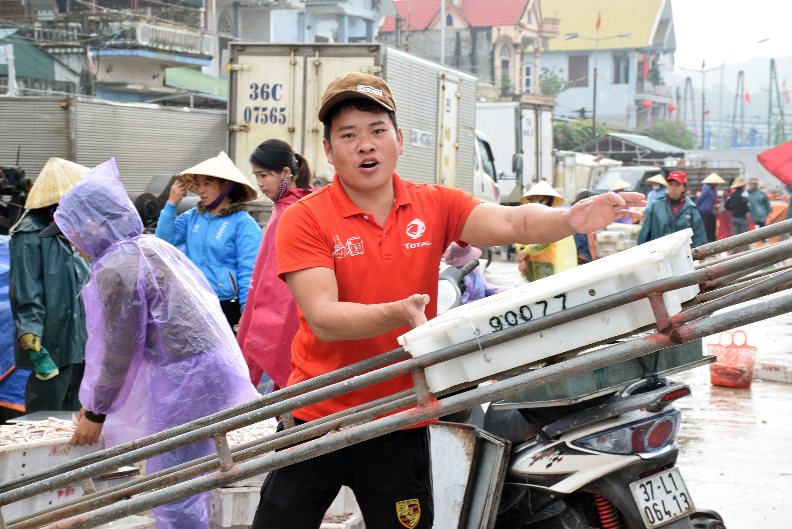 Trong những tháng đầu năm, nhiều tàu cá của ngư dân Nghệ An đánh bắt được nhiều hải sản. Ảnh: Xuân Hoàng