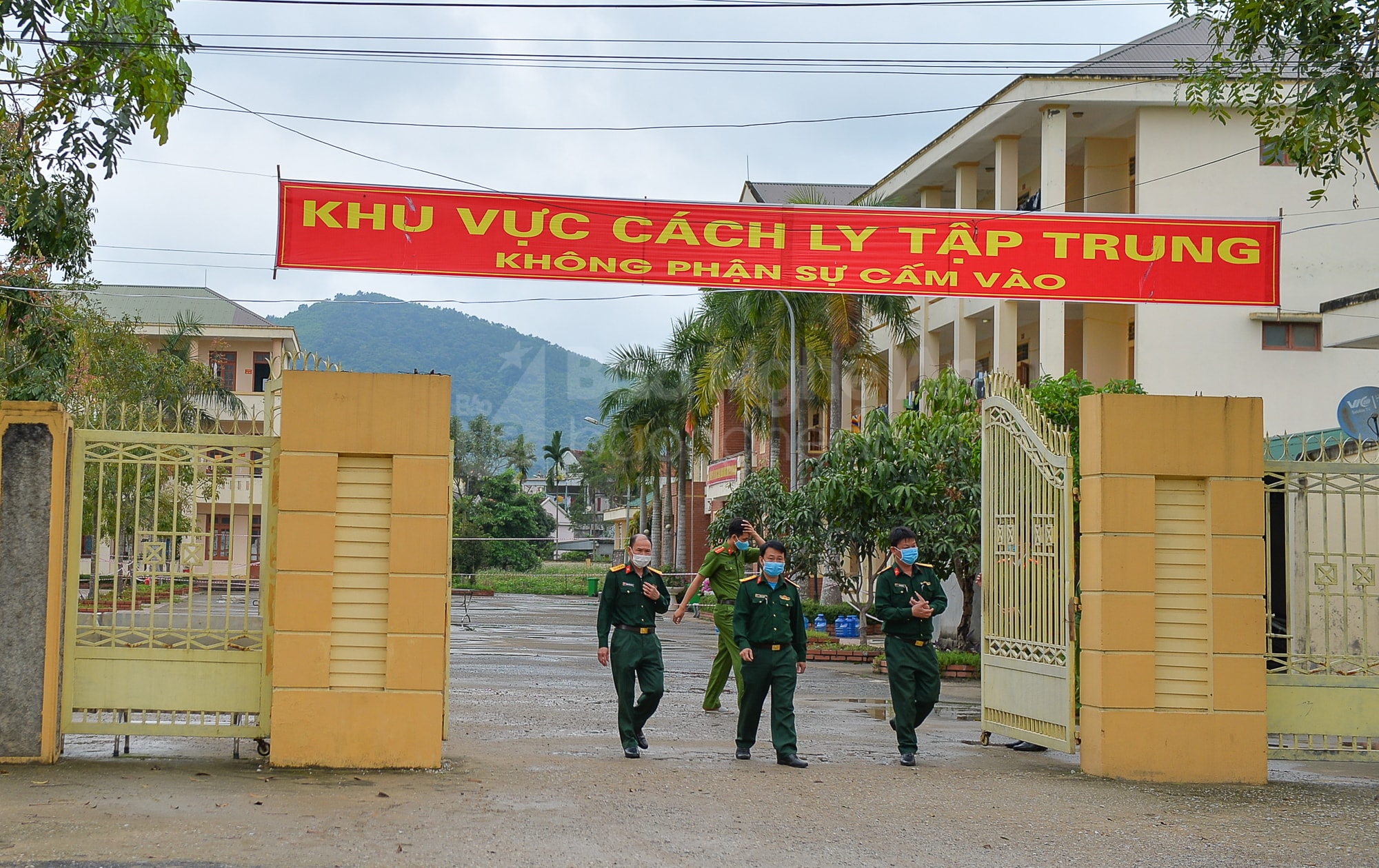 Khu cách ly tập trung ở huyện Yên Thành được thiết lập tại Trường trung cấp nghề Công Nông nghiệp huyện.