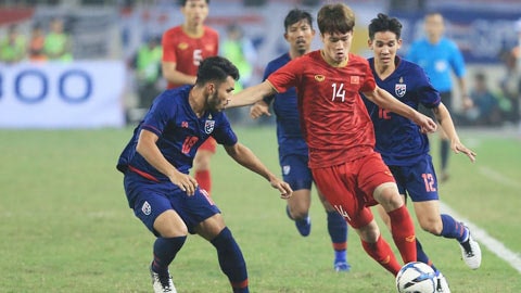 “FAT chưa chốt sẽ cử đội tuyển quốc gia hay tuyển U23 dự AFF Cup 2020. Tuy nhiên, nếu là U23, đồng nghĩa với việc Thái Lan đã từ bỏ tham vọng giành lại vị trí số 1 tại Đông Nam Á từ tay Việt Nam”, Sports442 viết.