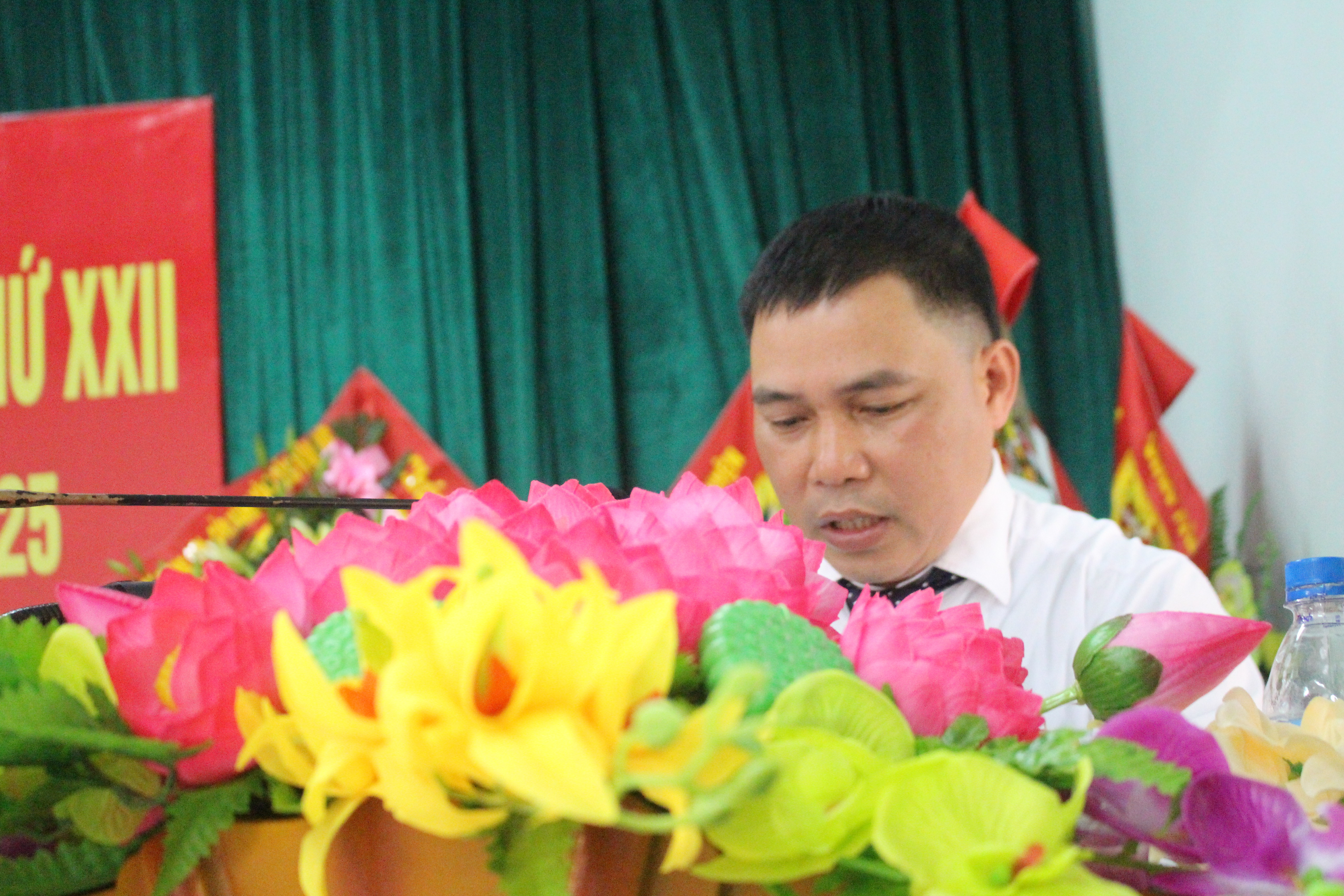 Đồng Chí Lô Văn Thật-Bi thư Đảng ủy xã nhiệm kỳ 2020-2025 phát biểu tại Đại hộ