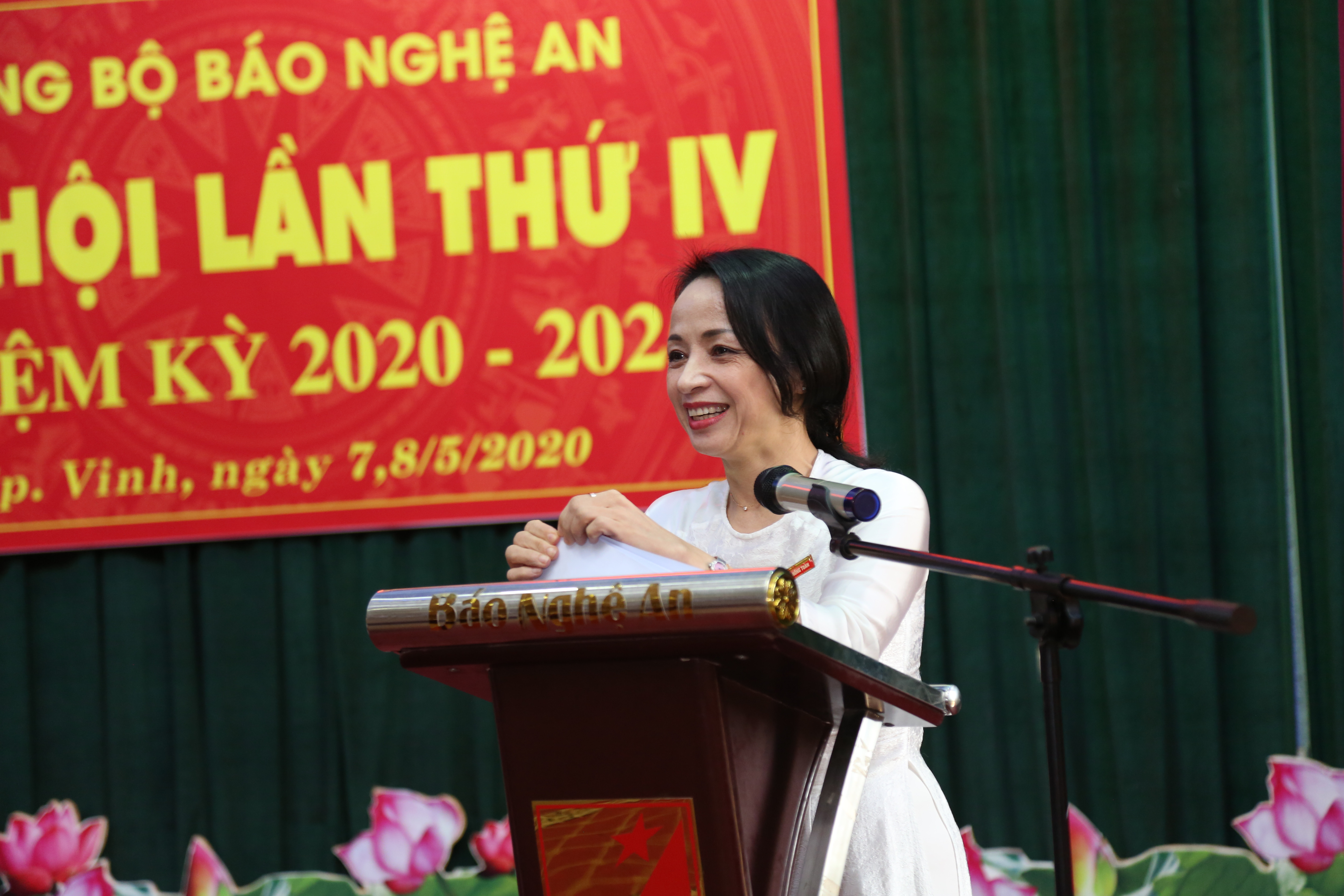 Đồng chí Phạm Thị Hồng Toan