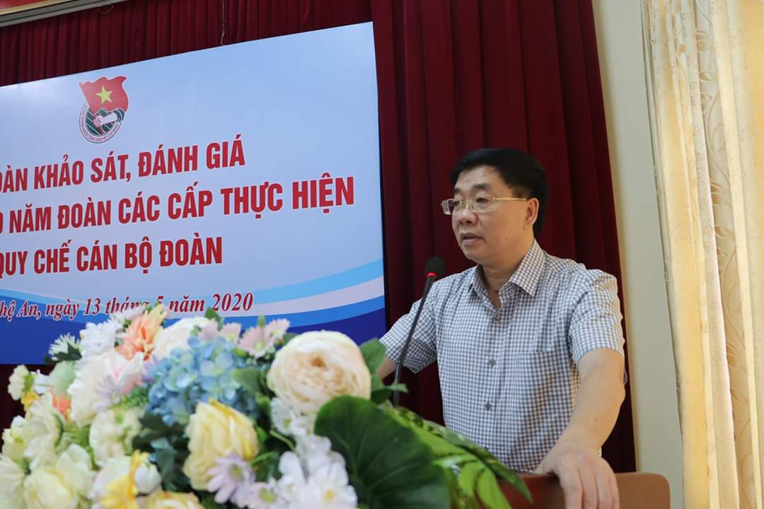 Phó Bí thư Tỉnh ủy Nguyễn Văn Thông phát biểu tại hội nghị. Ảnh: Thanh Quỳnh