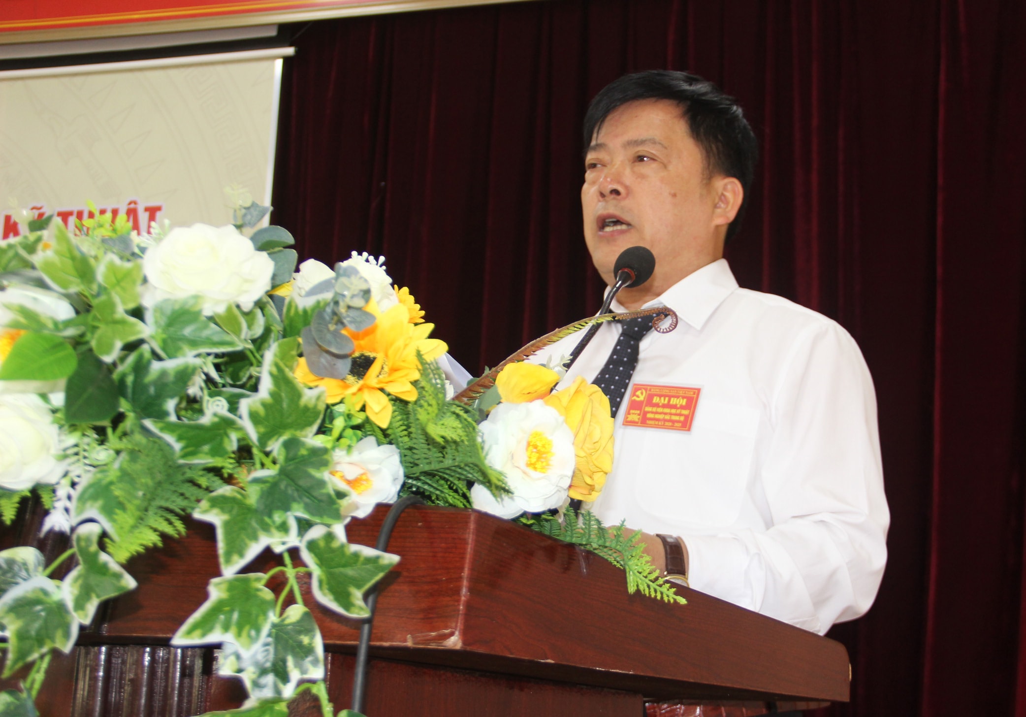 Đảng bộ Viện Khoa học kỹ thuật Nông nghiệp Bắc Trung bộ 