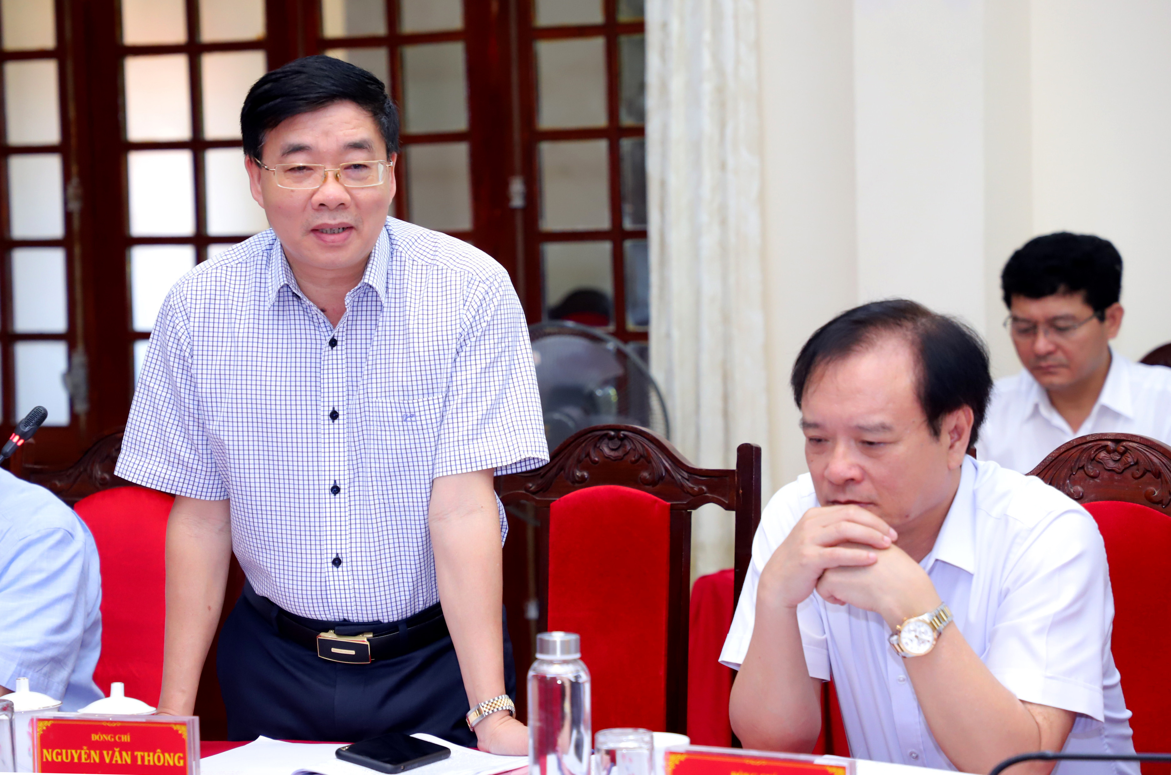 Đồng chí Nguyễn Văn Thông - Phó Bí thư Tỉnh ủy phát biểu tại cuộc làm việc. Ảnh: Thành Duy