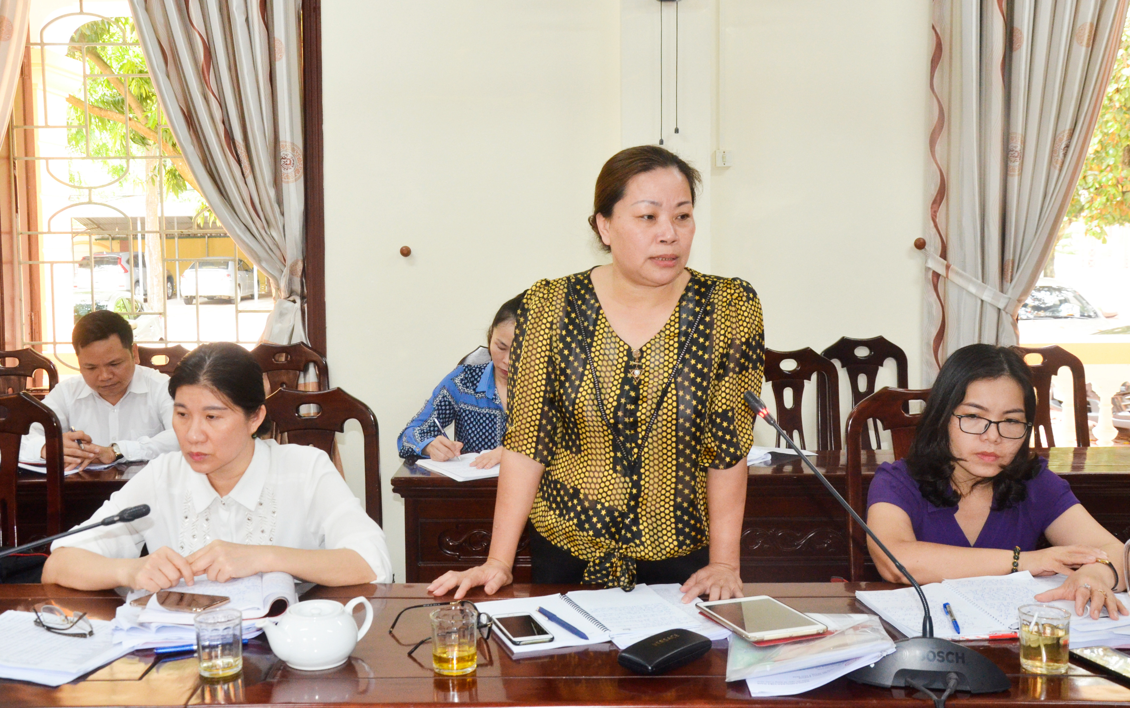 Đồng chí Nguyễn Thị Hường phát biểu tại cuộc làm việc. Ảnh: Thanh Lê