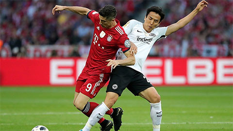 Bayern sẽ được chơi trên sân nhà Allianz Arena khi so tài với Eintracht Frankfurt.