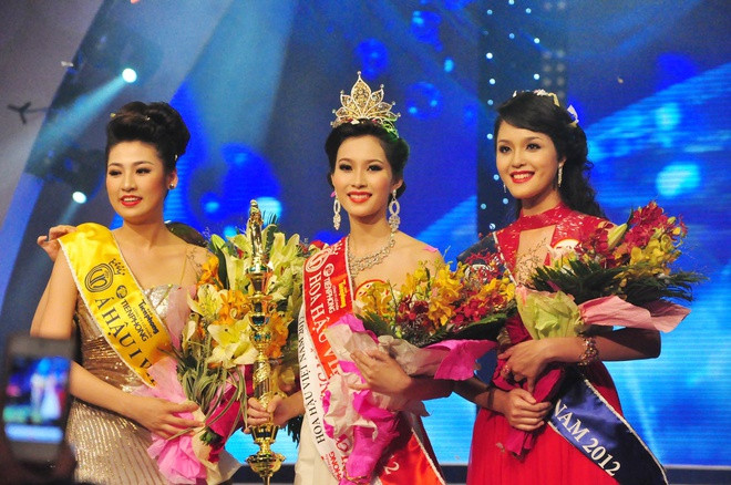 Cuoc song hon nhan cua top 3 Hoa hau Viet Nam 2012 hinh anh 1 hoa_hau_viet_nam_2012.jpg