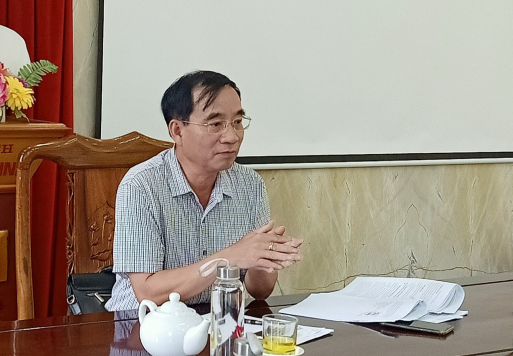 Đồng chí Hoàng Viết Đường kết luận các nội dung tại buổi làm việc tại huyện Quỳ Hợp. Ảnh: Thu Hường