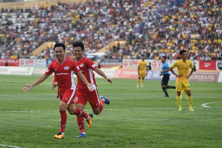 Hồ Khắc Ngọc ăn mừng bàn thắng đầu tiên trong màu áo Viettel. Ảnh: Viettel FC