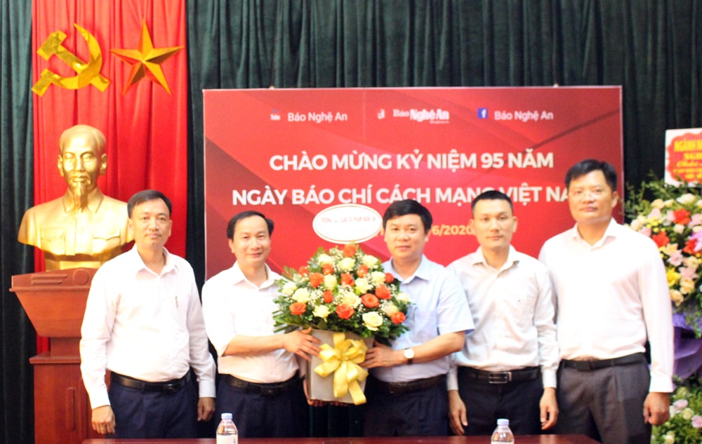 Trường CĐ Sư phạm Nghệ An 