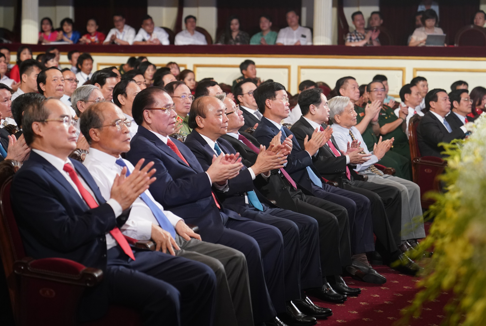Các đồng chí lãnh đạo Đảng, Nhà nước dự buổi lễ. - Ảnh: VGP/Quang Hiếu