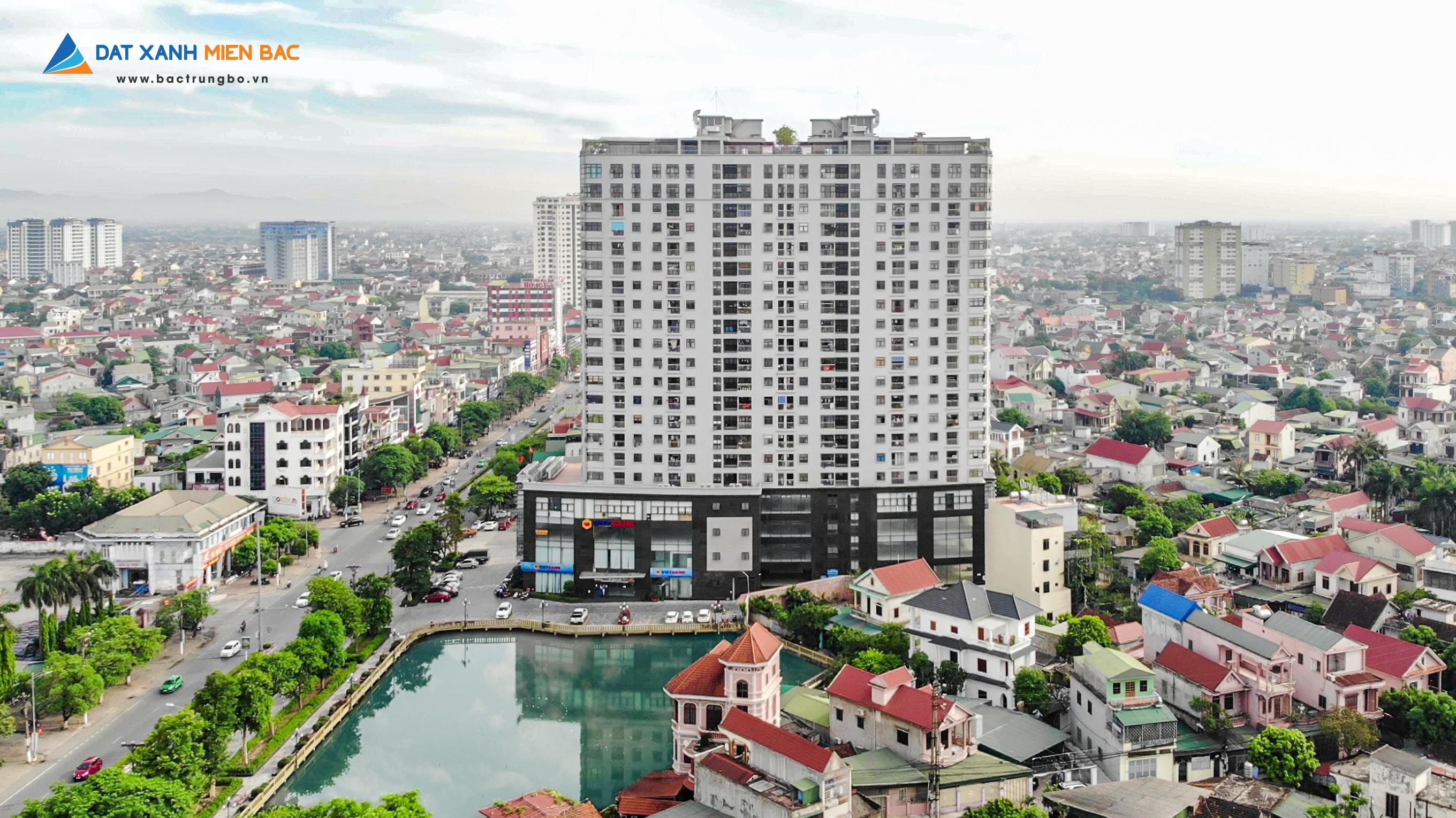 Trung Đức Tower với thiết kế độc bản hình con thuyền đến từ đơn vị thiết kế liên doanh Việt – Singapore. Ảnh: Bất động sản Bắc Trung Bộ