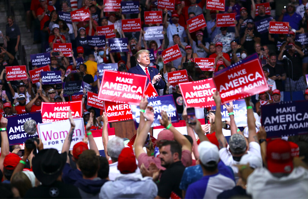 Tổng thống Donald Trump tại cuộc mít tinh vận động tranh cử tại Trung tâm BOK ở Tulsa, Okla., ngày 20/6/2020. Ảnh: Charlotte Cuthbertson / The Epoch Times