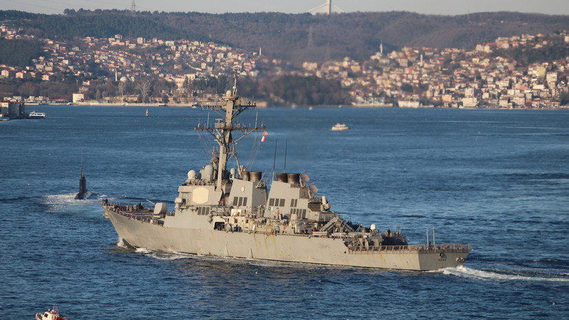 Tàu khu trục của Hải quân Mỹ xuất hiện tại Biển Đen của Nga. Ảnh: RT