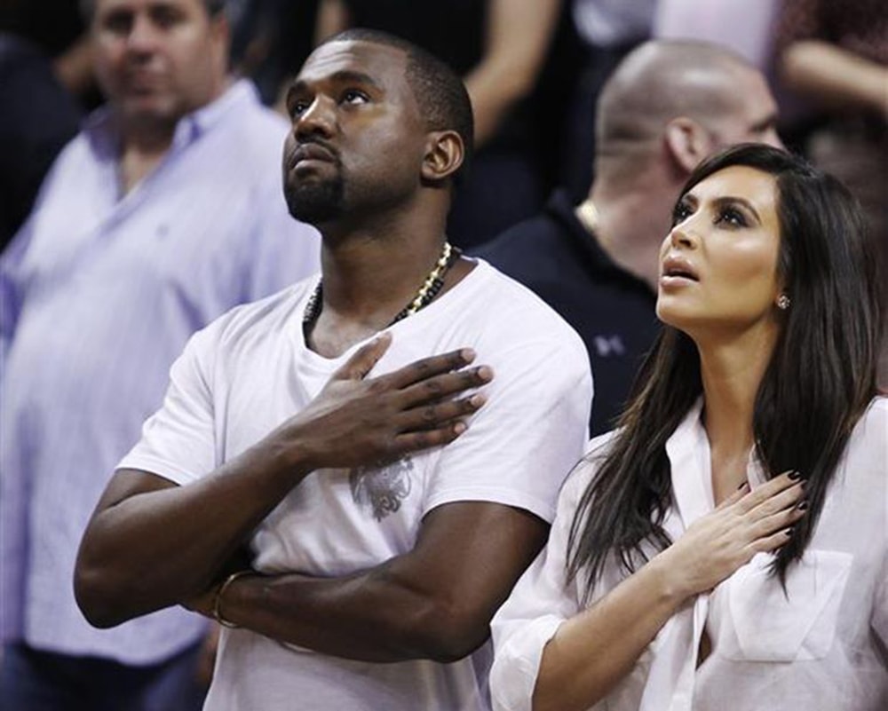 West kết hôn với ngôi sao truyền hình thực tế, nữ doanh nhân Kim Kardashian vào năm 2014. Ảnh: Reuters