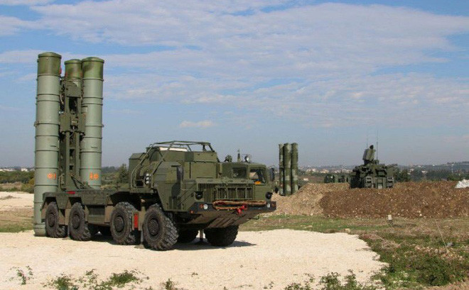 Tên lửa S-400 của Nga triển khai ở Syria.