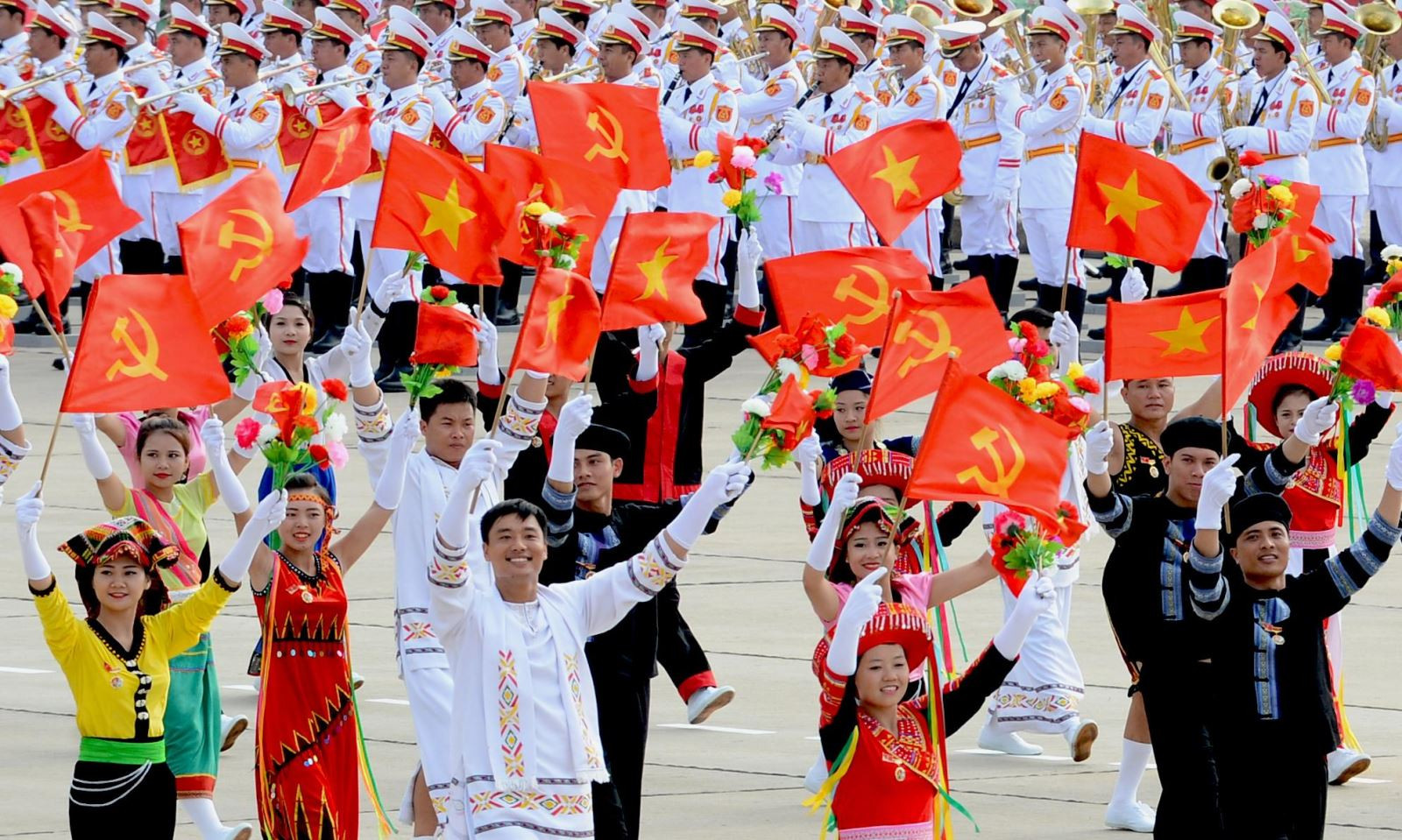 Lời kêu gọi thi đua ái quốc của Chủ tịch Hồ Chí Minh đã thấm sâu vào các tầng lớp nhân dân, đồng bào trong cả nước.