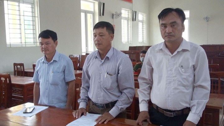 Ba đối tượng