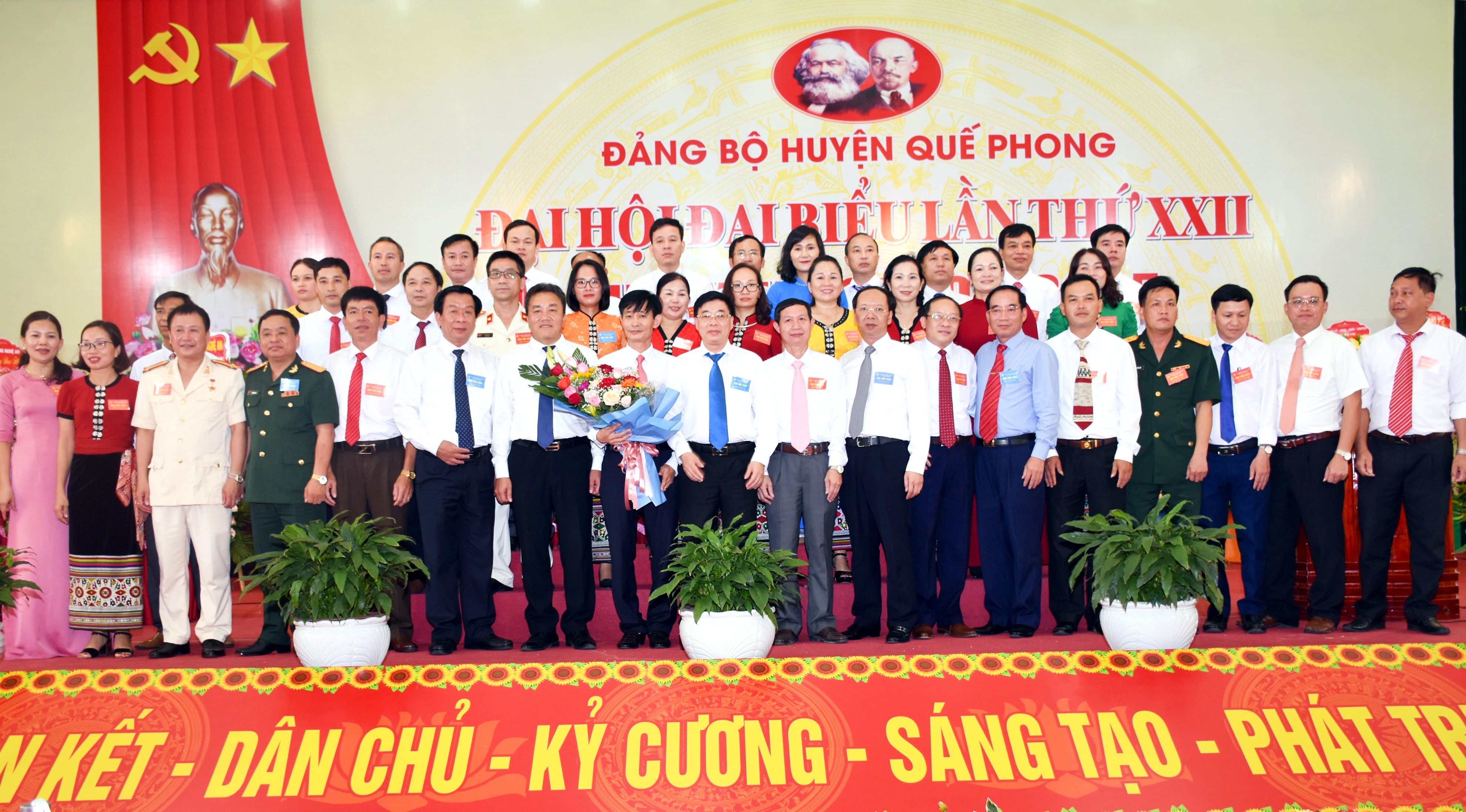 BCh Quế phong