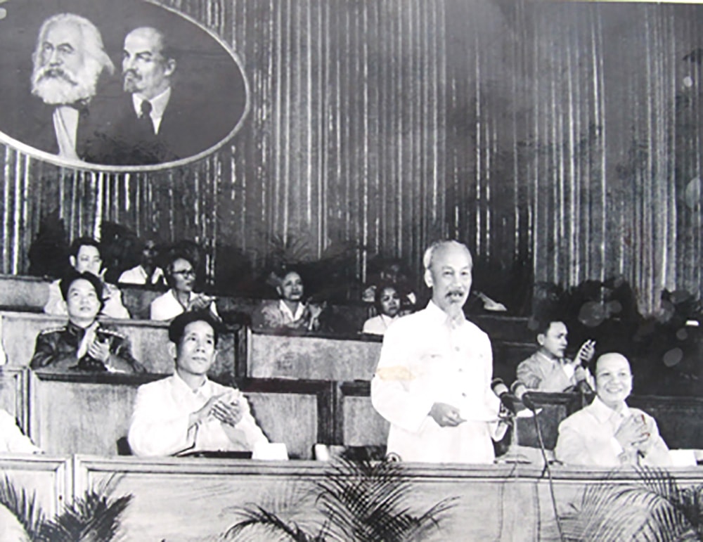 Bác Hồ tại Đại hội Đảng toàn quốc lần thứ III (5/9/1960). Ảnh tư liệu