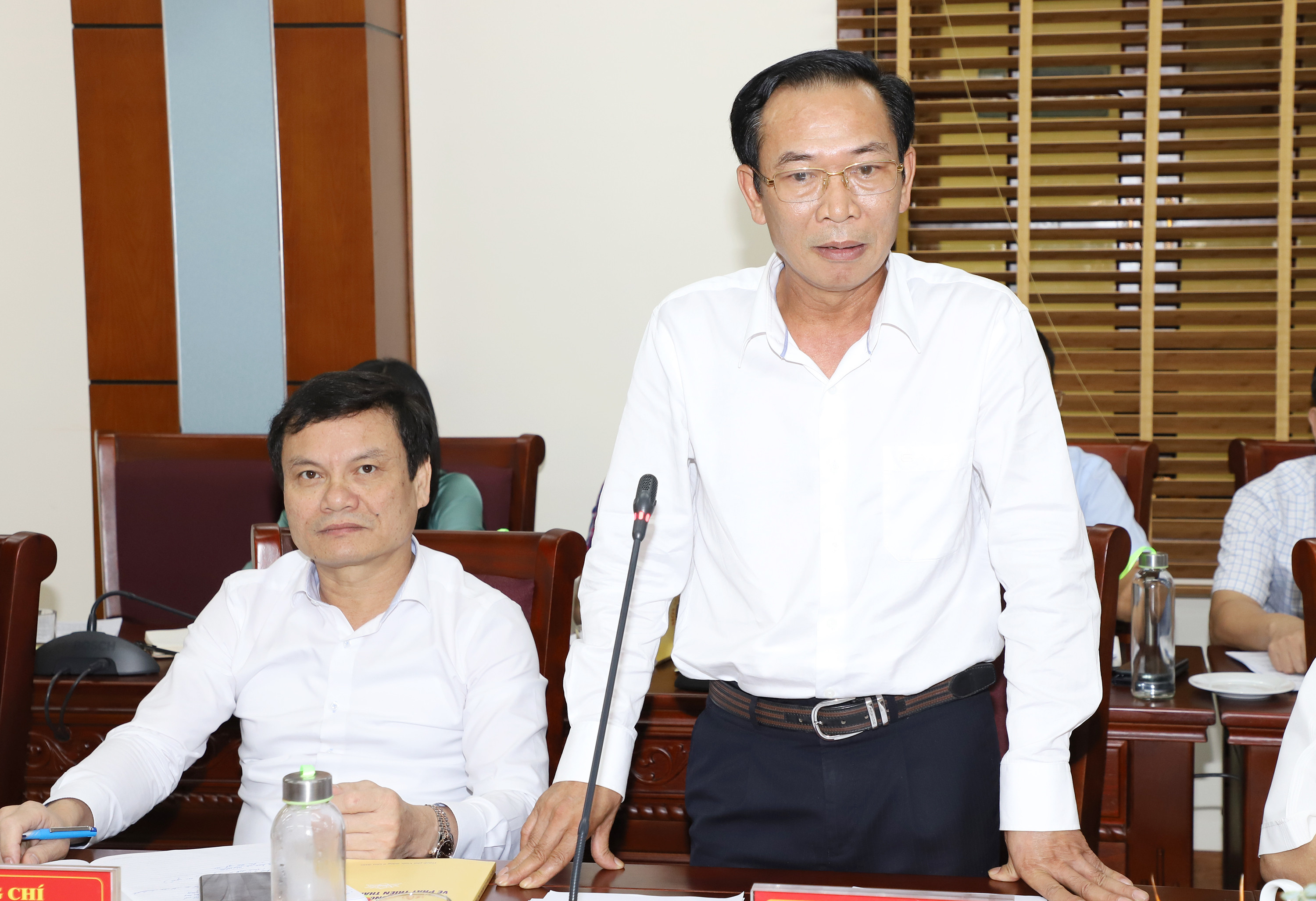 Ông Nguyễn Xuân Hải - Giám đốc Sở Tài chính phát biểu tại buổi làm việc. Ảnh: Phạm Bằng