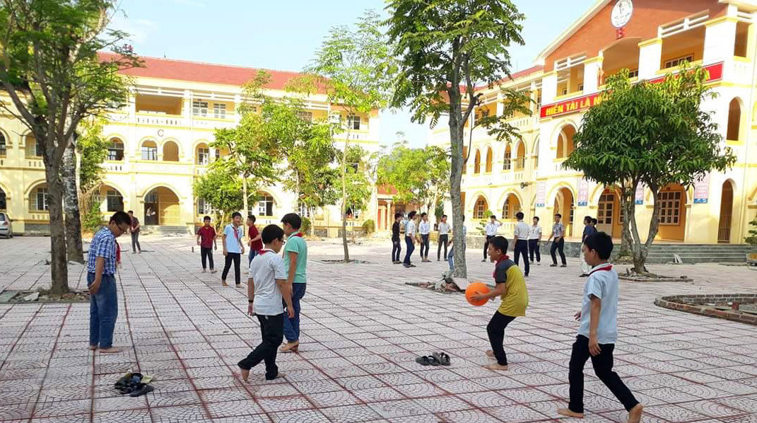 Trường THCS Bạch Liêu (Yên Thành) được đầu tư hơn 70 tỷ đồng để xây dựng cơ sở vật chất. Ảnh: MH.