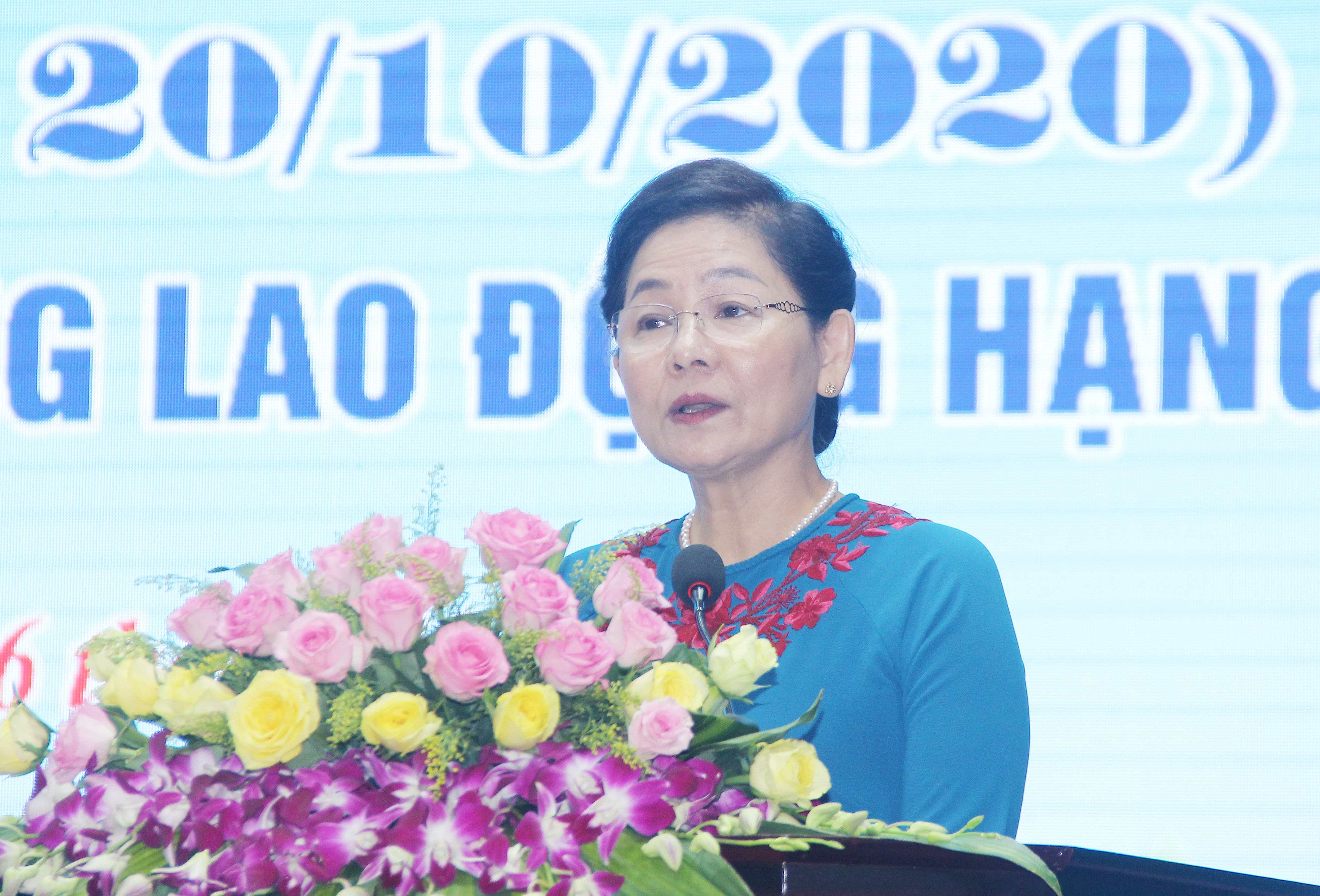 Đồng chí Trần Thị Hương - Phó Chủ tịch Hội LHPN Việt Nam phát biểu tại cuộc tọa đàm. Ảnh: Mai Hoa
