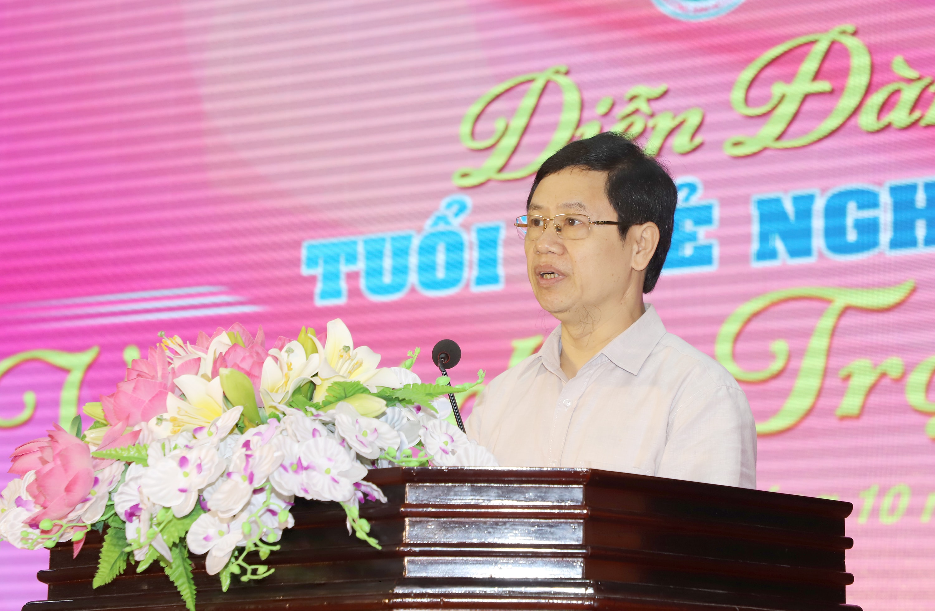 bna_Đồng chí Nguyễn Xuân Sơn - Phó Bí thư Thường trực Tỉnh ủy, Chủ tịch HĐND tỉnh đề nghị thế hệ trẻ cần xác định rõ tâm thế, nhận thức được vai trò, trách nhiệm của mình trong bước phát triển mới của tỉnh. Ảnh: Phạm Bằng