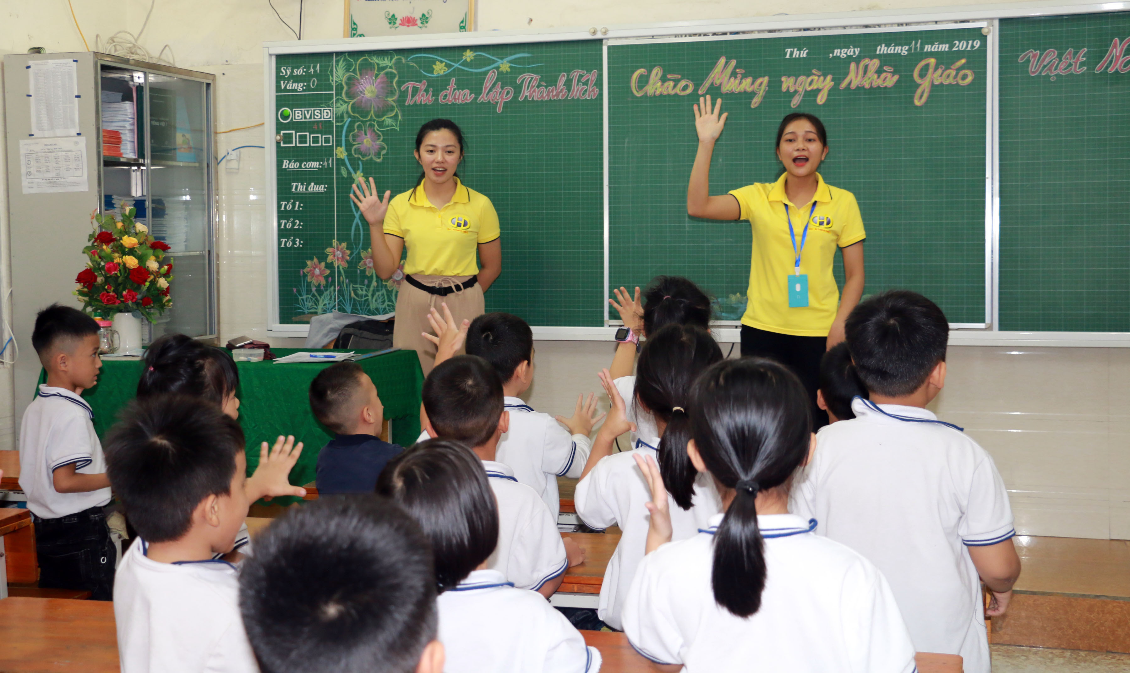 Đến thời điểm này, hơn 2000 học sinh tiểu học ở thành phố Vinh đã được học chương trình Tiếng Anh tăng cường. Ảnh: Mỹ Hà